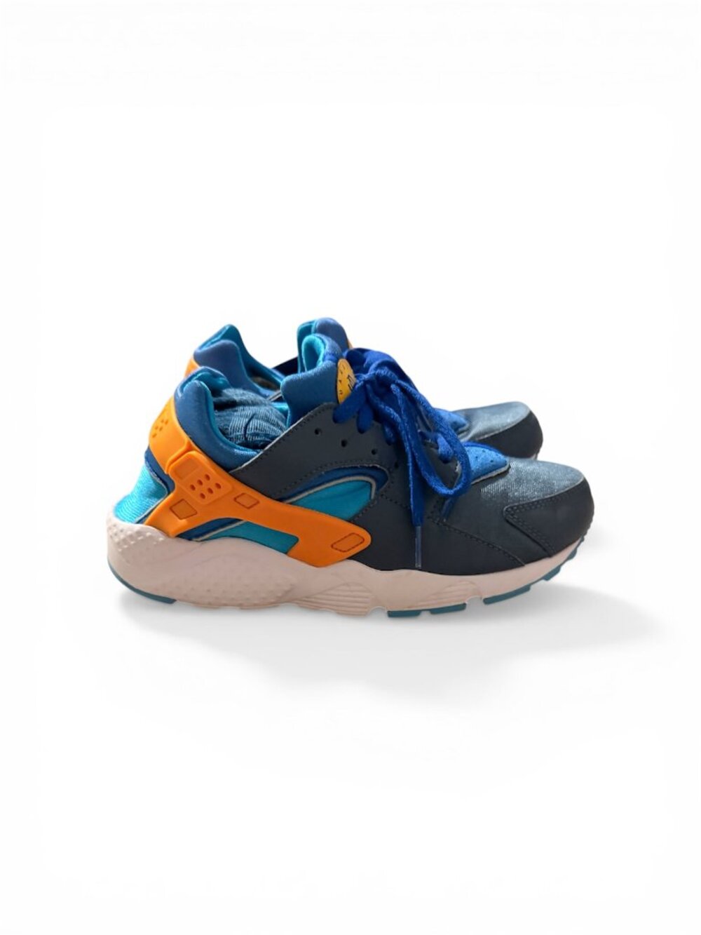 Nike Huarache Sneakers – Size 7 Youth – Blue/Teal/Orange – Stylish & Comfortable
